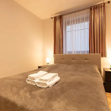 Basha Premium 2 Sopot